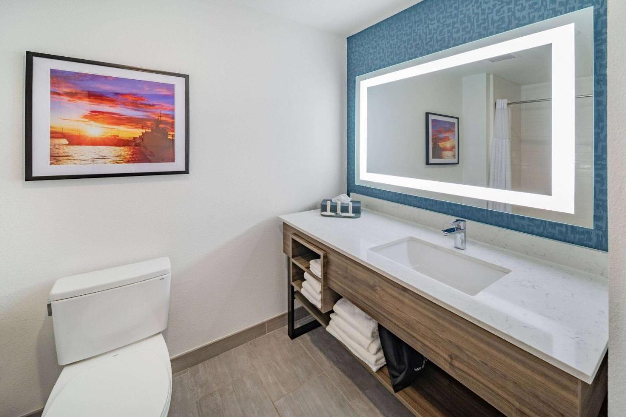 La Quinta Inn & Suites By Wyndham Texas City I 45 מראה חיצוני תמונה